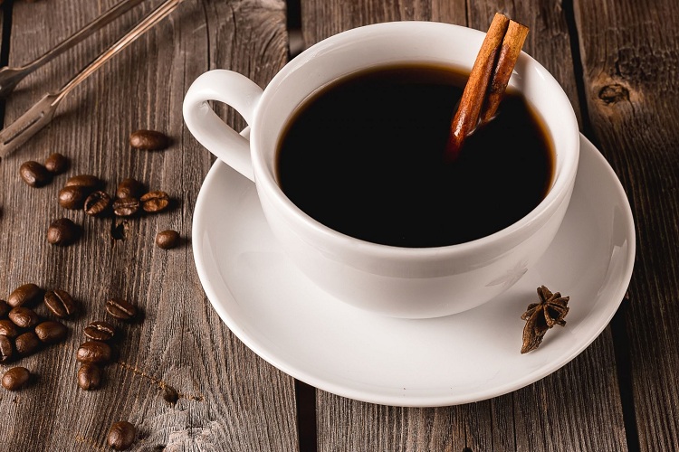 How to Infuse Coffee with Cinnamon