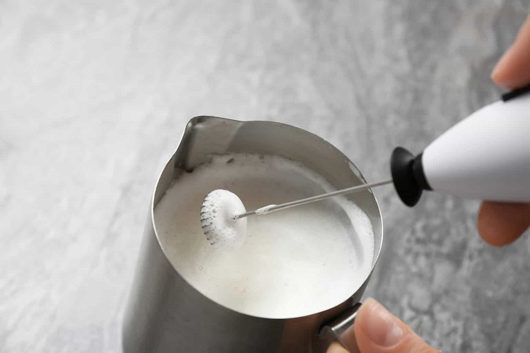 Can Almond Milk be Frothed?